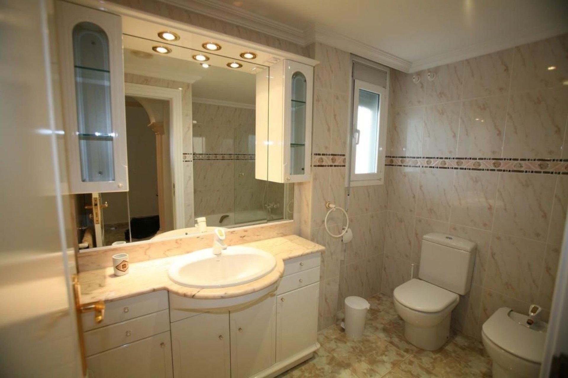 Apartment à Calpe, Alicante, Espagne 140 m2 No. 165792