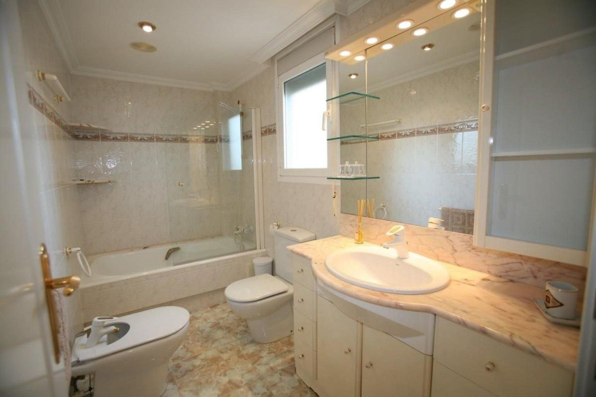 Apartment à Calpe, Alicante, Espagne 140 m2 No. 165792