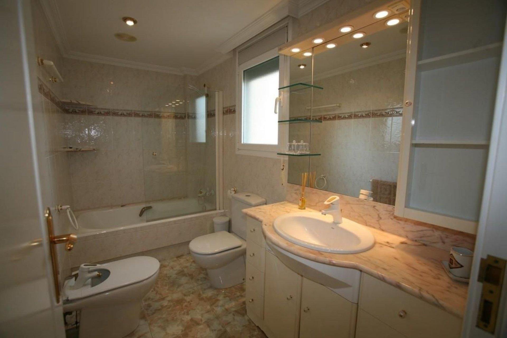 Apartment à Calpe, Alicante, Espagne 140 m2 No. 165792