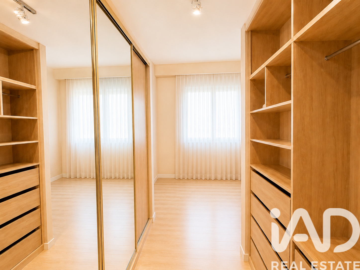 Apartment in Madrid, Spain 2 bedrooms, 86 sq.m. No. 172593