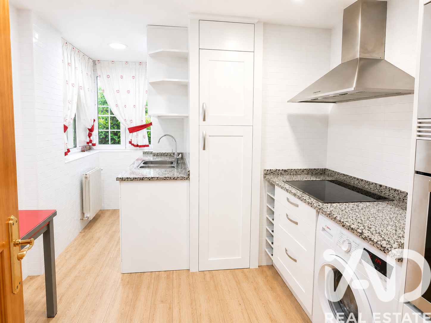 Apartment in Madrid, Spain 2 bedrooms, 86 sq.m. No. 172593
