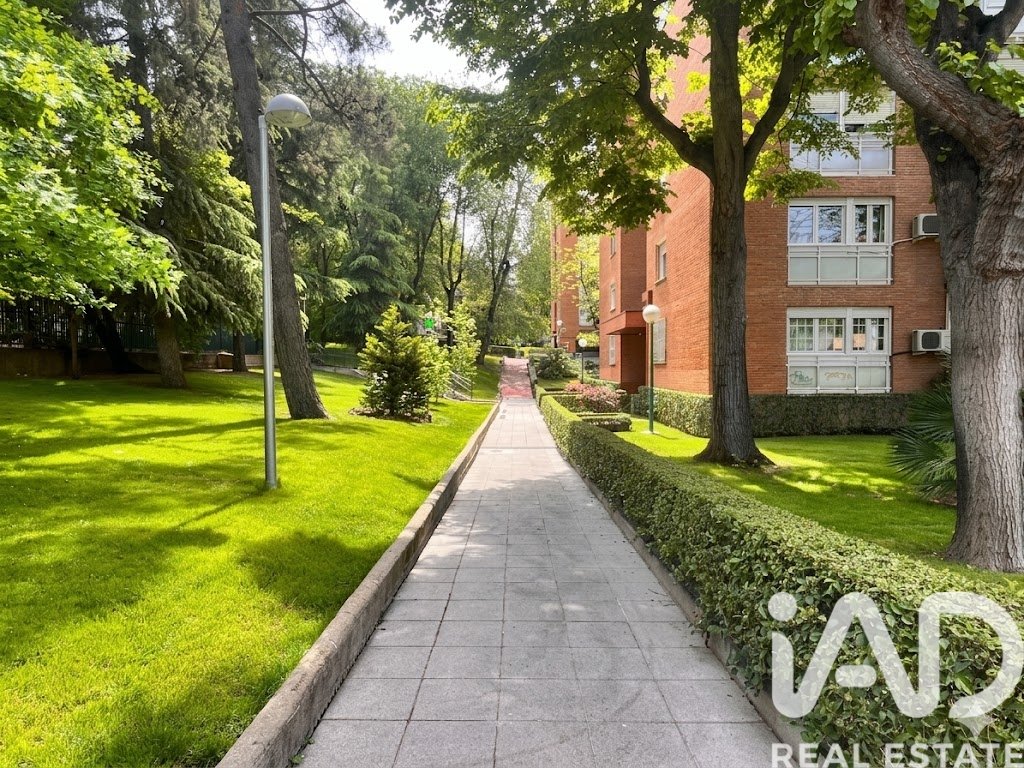 Apartment in Madrid, Spain 2 bedrooms, 86 sq.m. No. 172593