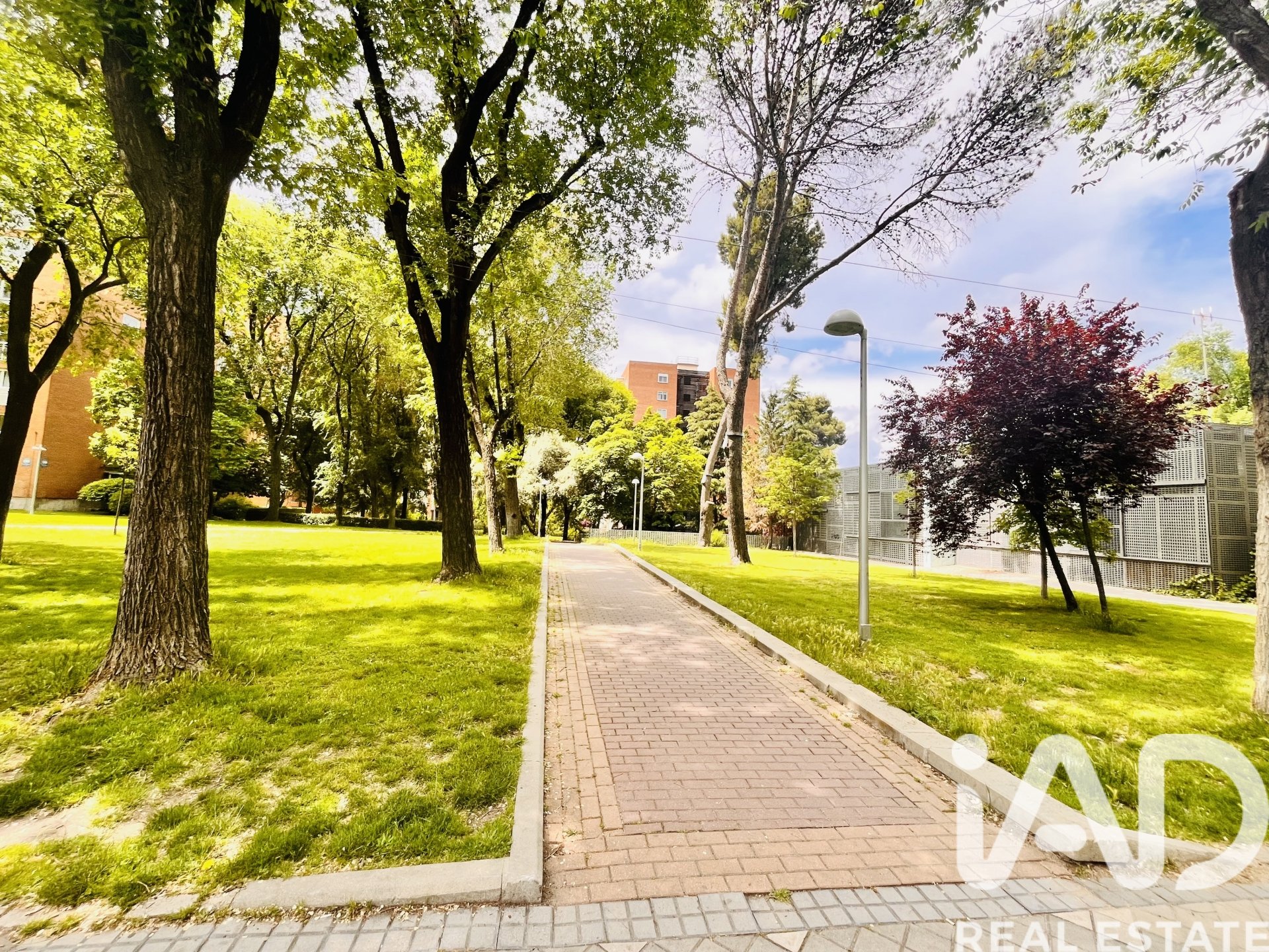 Apartment in Madrid, Spain 2 bedrooms, 86 sq.m. No. 172593