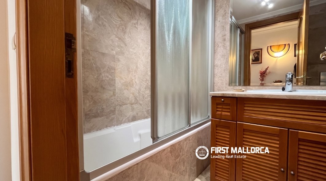 Apartment in Palma de Majorca, Mallorca, Spain 3 bedrooms, 117 sq.m. No. 194098