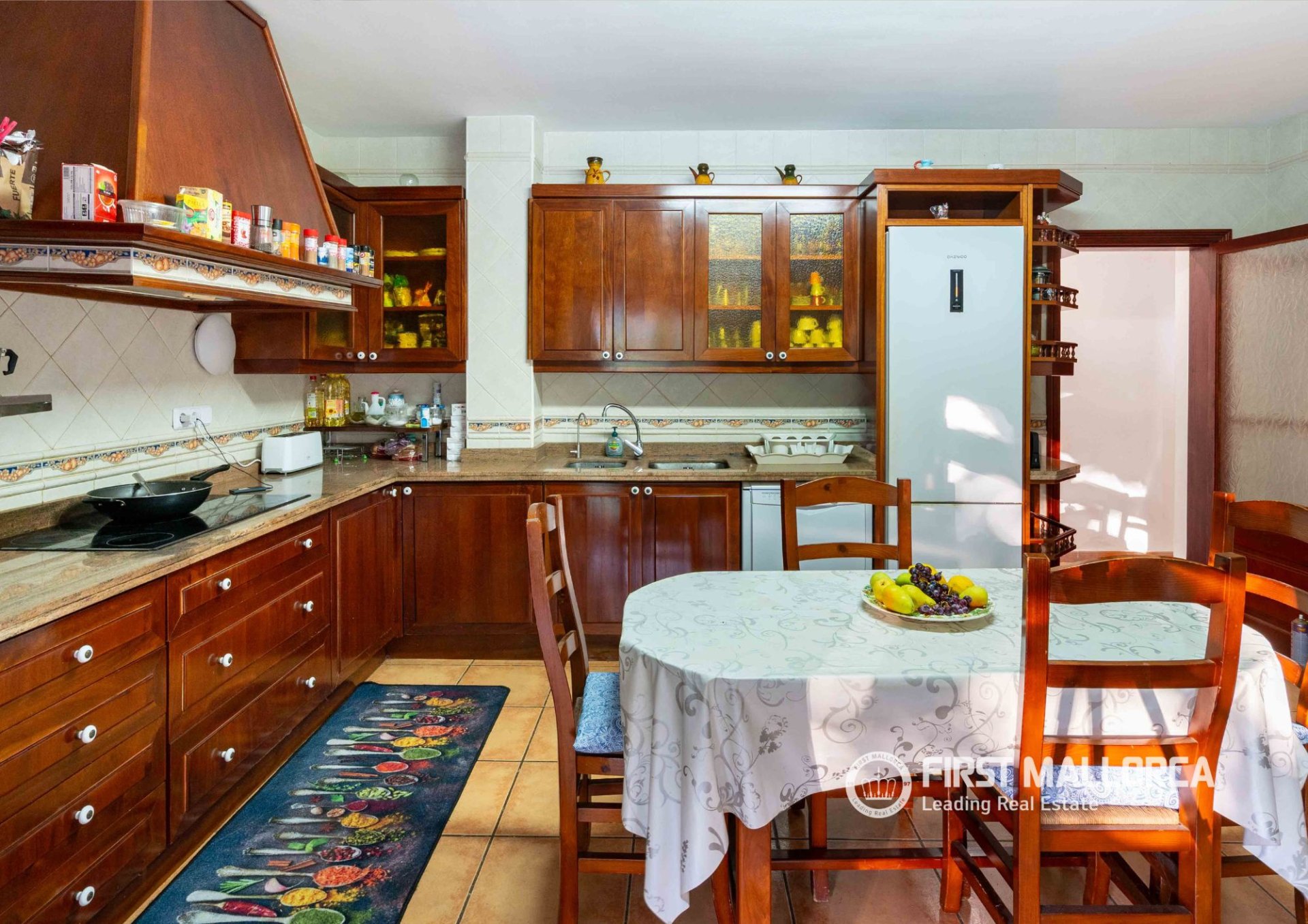Finca Alaro, Mallorca, Espanja 7 makuuhuonetta, 484 m2 No. 194099