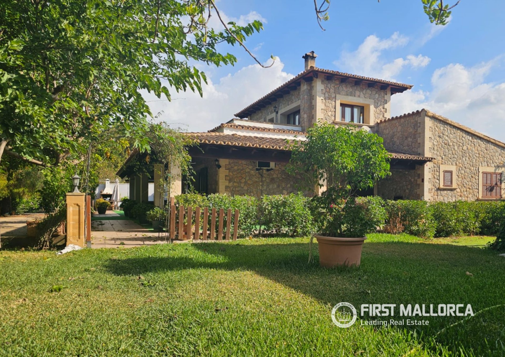 Finca Alaro, Mallorca, Espanja 7 makuuhuonetta, 484 m2 No. 194099