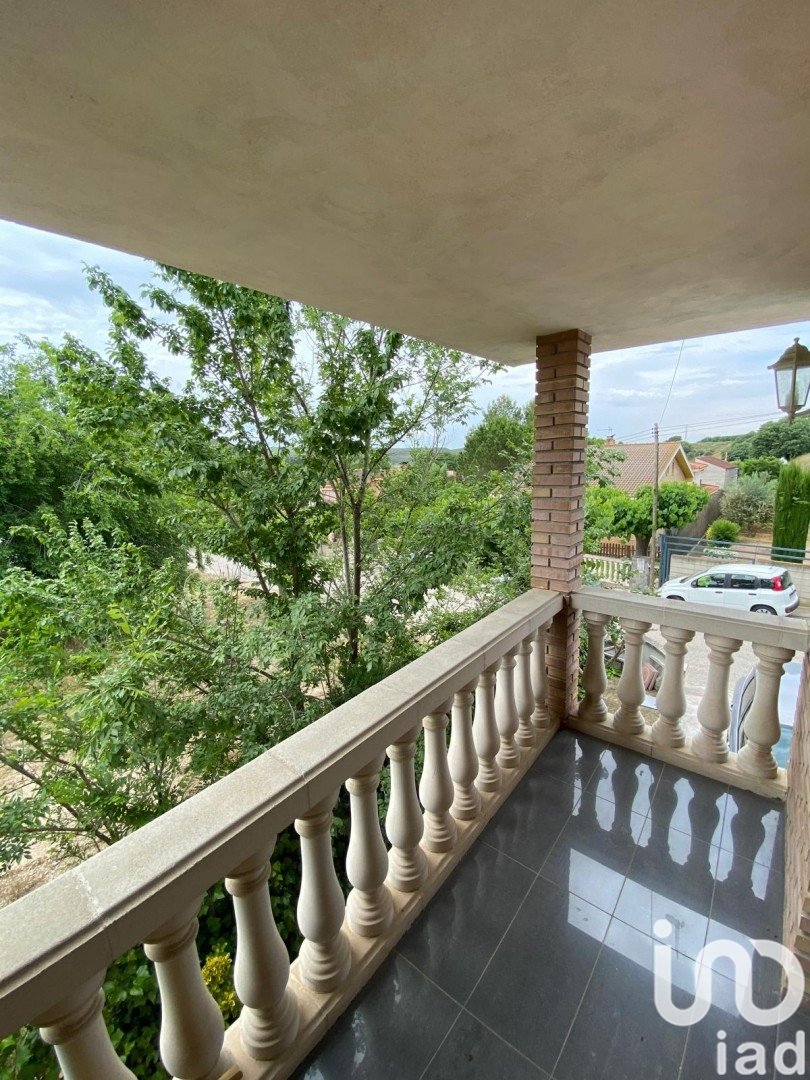 Māja Lleida, Spānijā 5 istabas, 295 m2 Nr. 153953