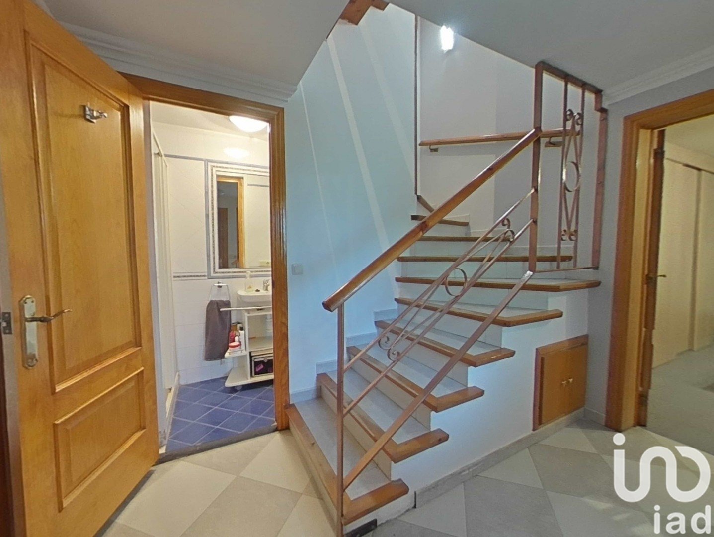 Māja Lleida, Spānijā 5 istabas, 295 m2 Nr. 153953