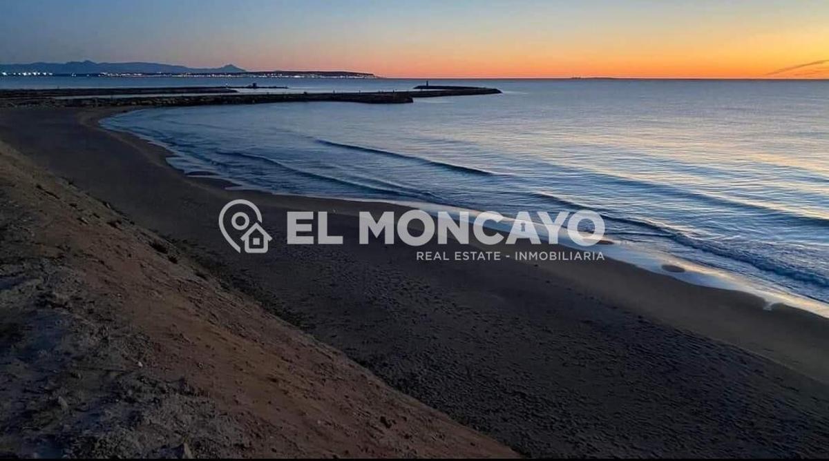 Villa a Alicante, Spagna 13 camere da letto, 799 mq. N° 149143