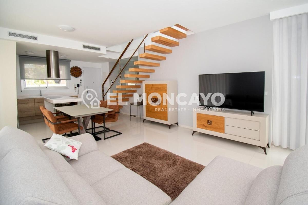 Villa en Alicante, España 3 dormitorios, 120 m2 No. 149144
