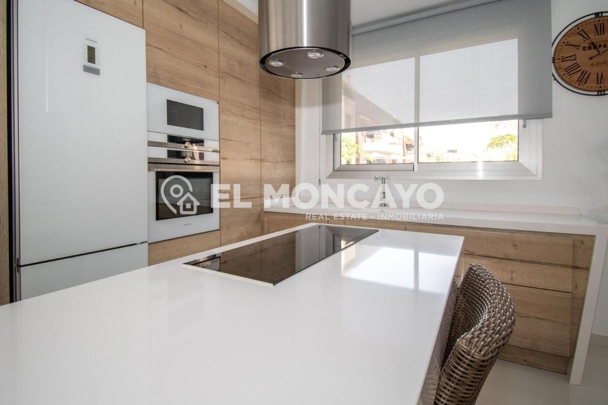 Villa en Alicante, España 3 dormitorios, 120 m2 No. 149144