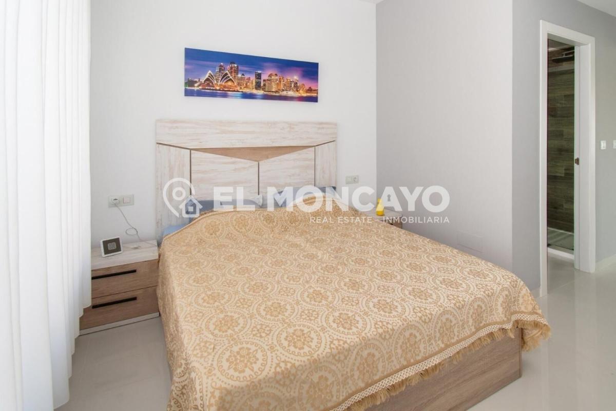 Villa en Alicante, España 3 dormitorios, 120 m2 No. 149144