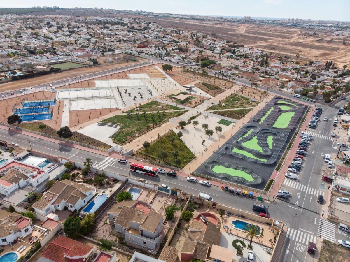 Willa w Torrevieja, Alicante, Hiszpania 3 sypialnie, 89 mkw. nr 149142