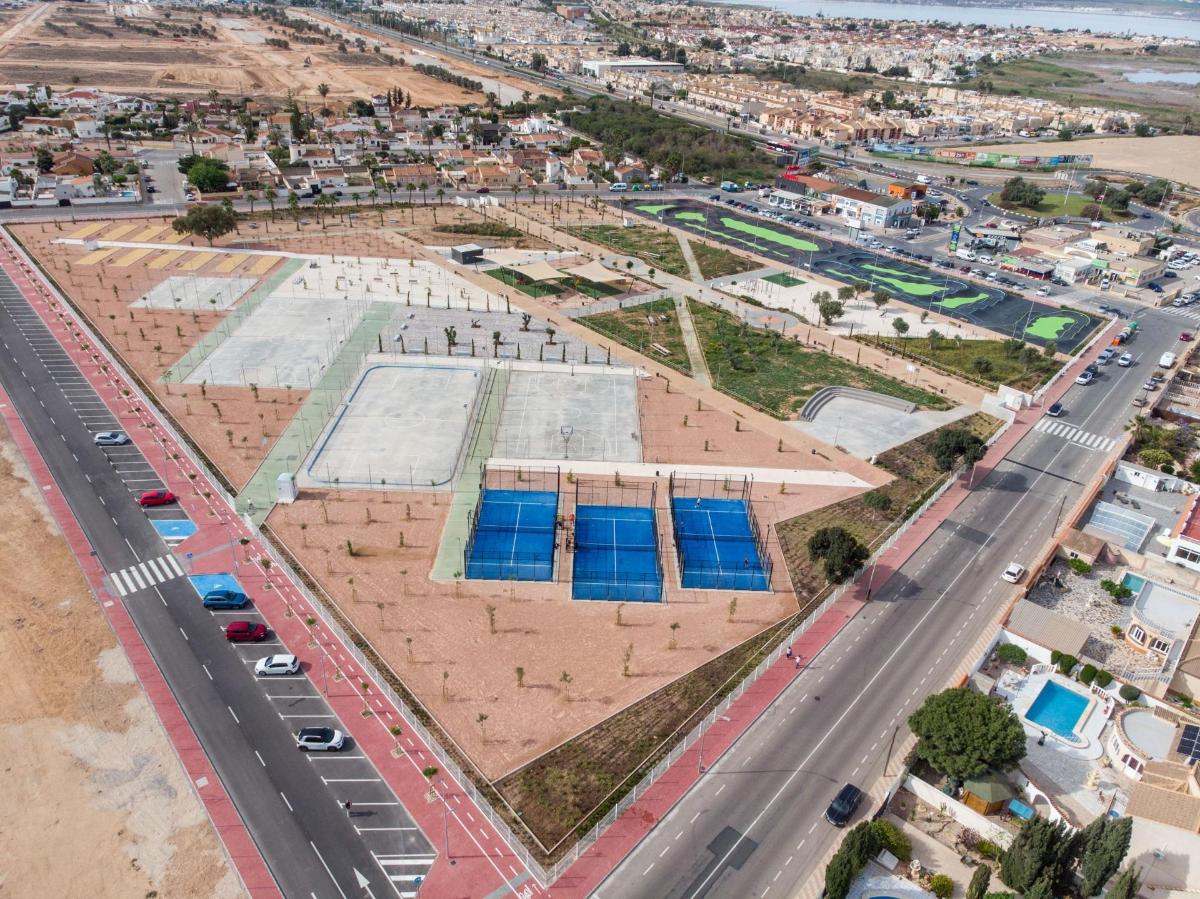 Willa w Torrevieja, Alicante, Hiszpania 3 sypialnie, 89 mkw. nr 149142