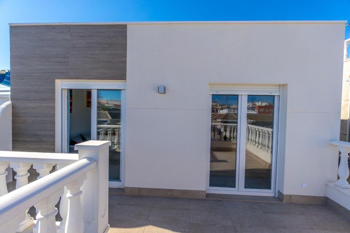 Willa w Torrevieja, Alicante, Hiszpania 3 sypialnie, 89 mkw. nr 149142