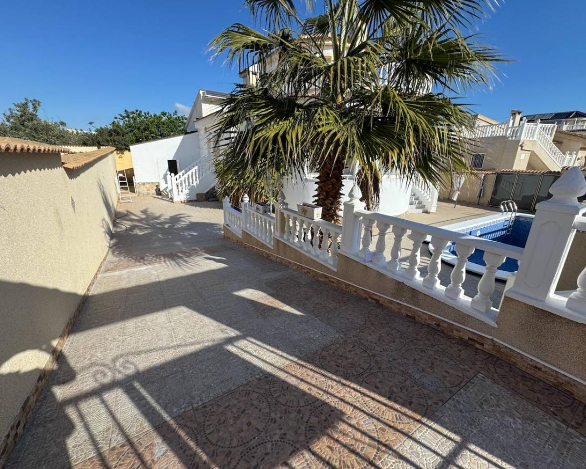 Villa à Ciudad Quesada, Alicante, Espagne 4 chambres, 160 m2 No. 149145