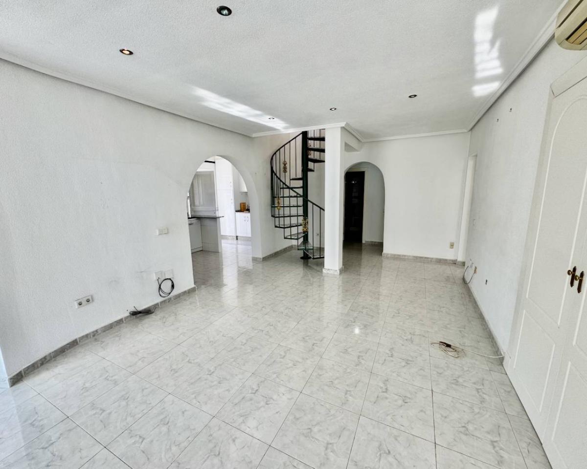 Villa à Ciudad Quesada, Alicante, Espagne 4 chambres, 160 m2 No. 149145