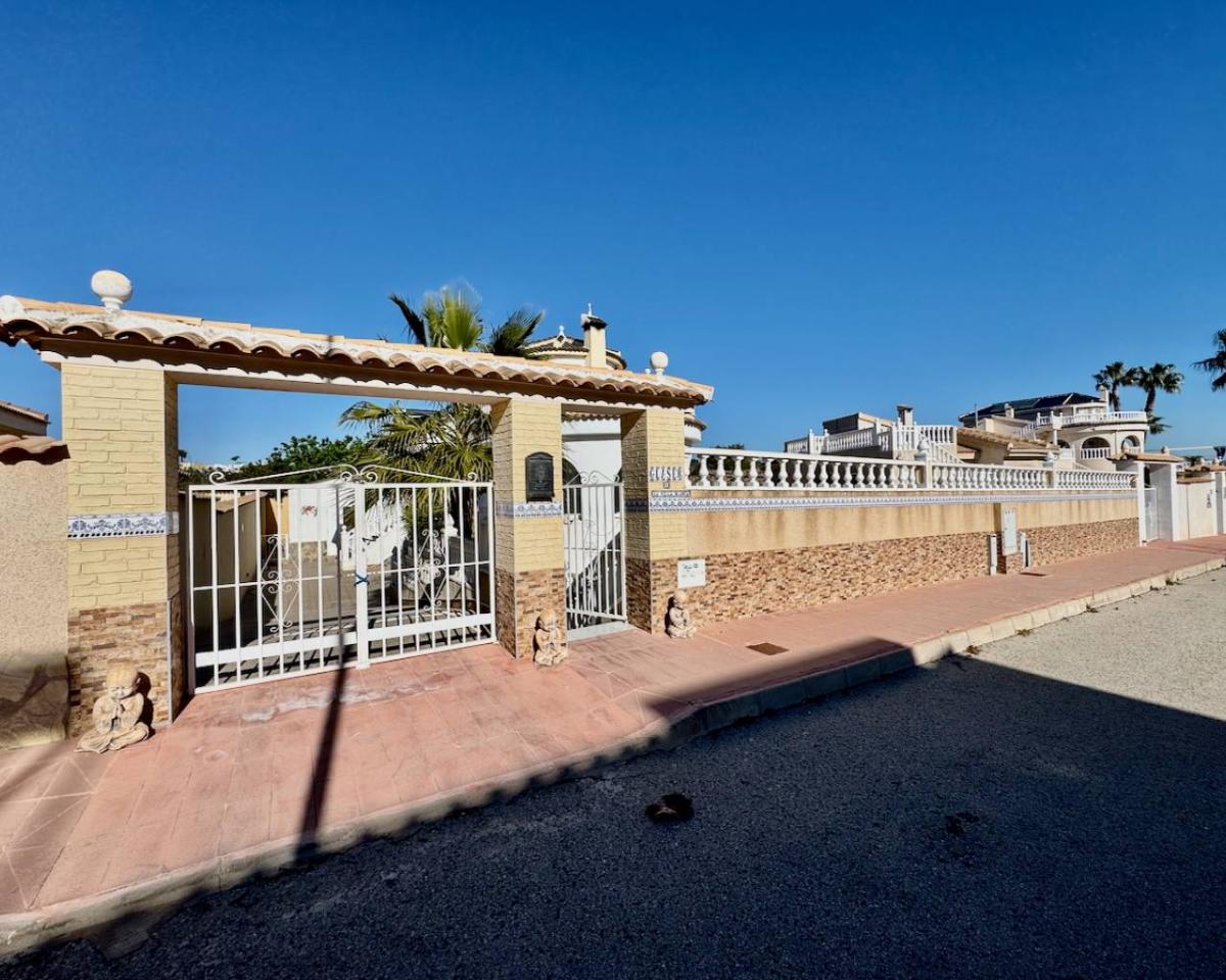 Villa à Ciudad Quesada, Alicante, Espagne 4 chambres, 160 m2 No. 149145