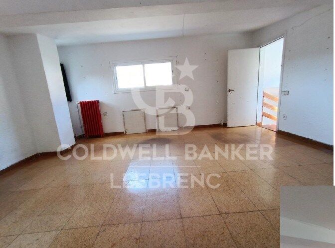 Talo Barcelona, Espanja 4 makuuhuonetta, 158 m2 No. 179007
