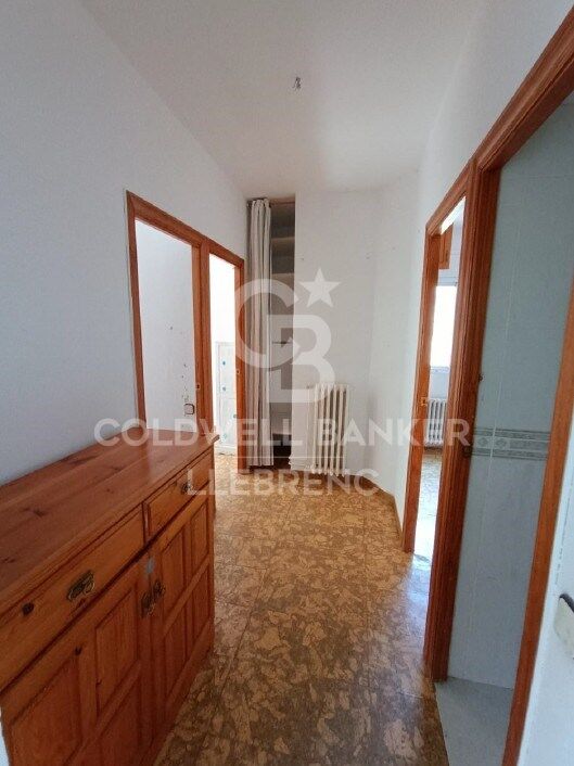 Talo Barcelona, Espanja 4 makuuhuonetta, 158 m2 No. 179007