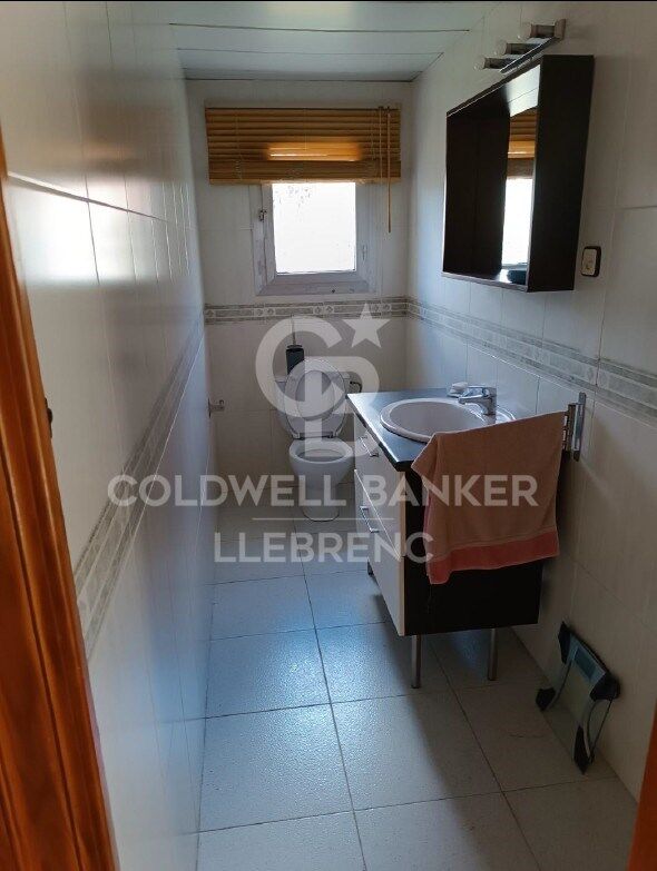 Talo Barcelona, Espanja 4 makuuhuonetta, 158 m2 No. 179007