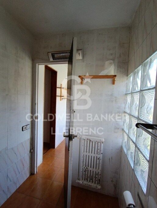 Talo Barcelona, Espanja 4 makuuhuonetta, 158 m2 No. 179007