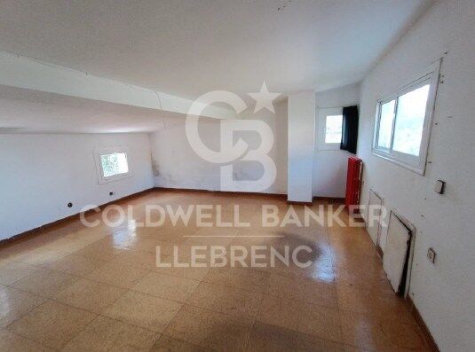 Talo Barcelona, Espanja 4 makuuhuonetta, 158 m2 No. 179007
