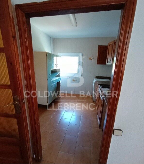 Talo Barcelona, Espanja 4 makuuhuonetta, 158 m2 No. 179007