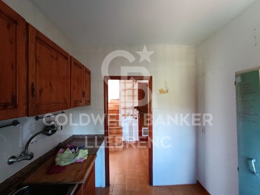 Talo Barcelona, Espanja 4 makuuhuonetta, 158 m2 No. 179007