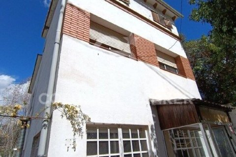 Дом в Барселона, Испания 4 спальни, 158м2 №179007
