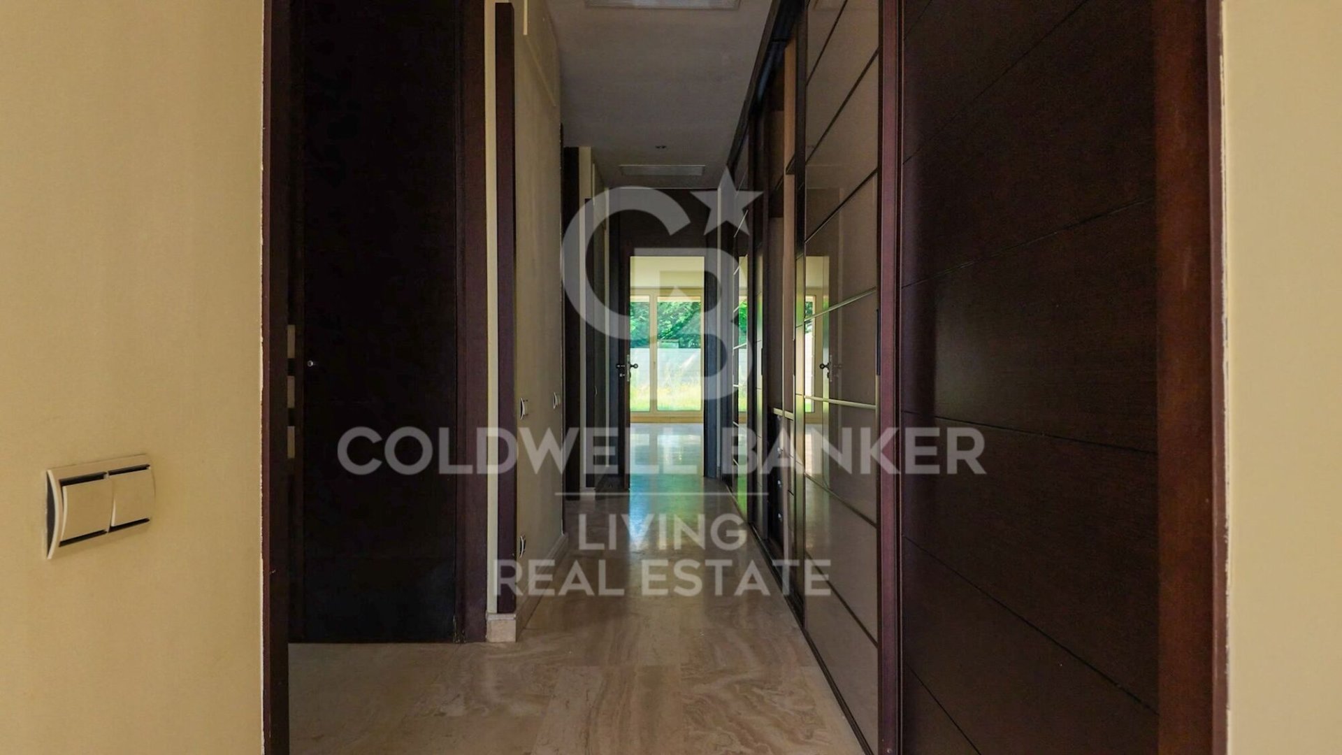 Talo Pozuelo de Alarcon, Madrid, Espanja 7 makuuhuonetta, 800 m2 No. 179008