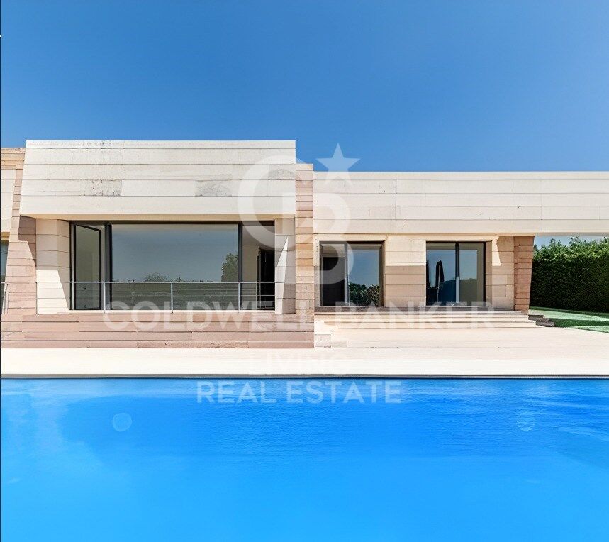 Talo Pozuelo de Alarcon, Madrid, Espanja 7 makuuhuonetta, 800 m2 No. 179008