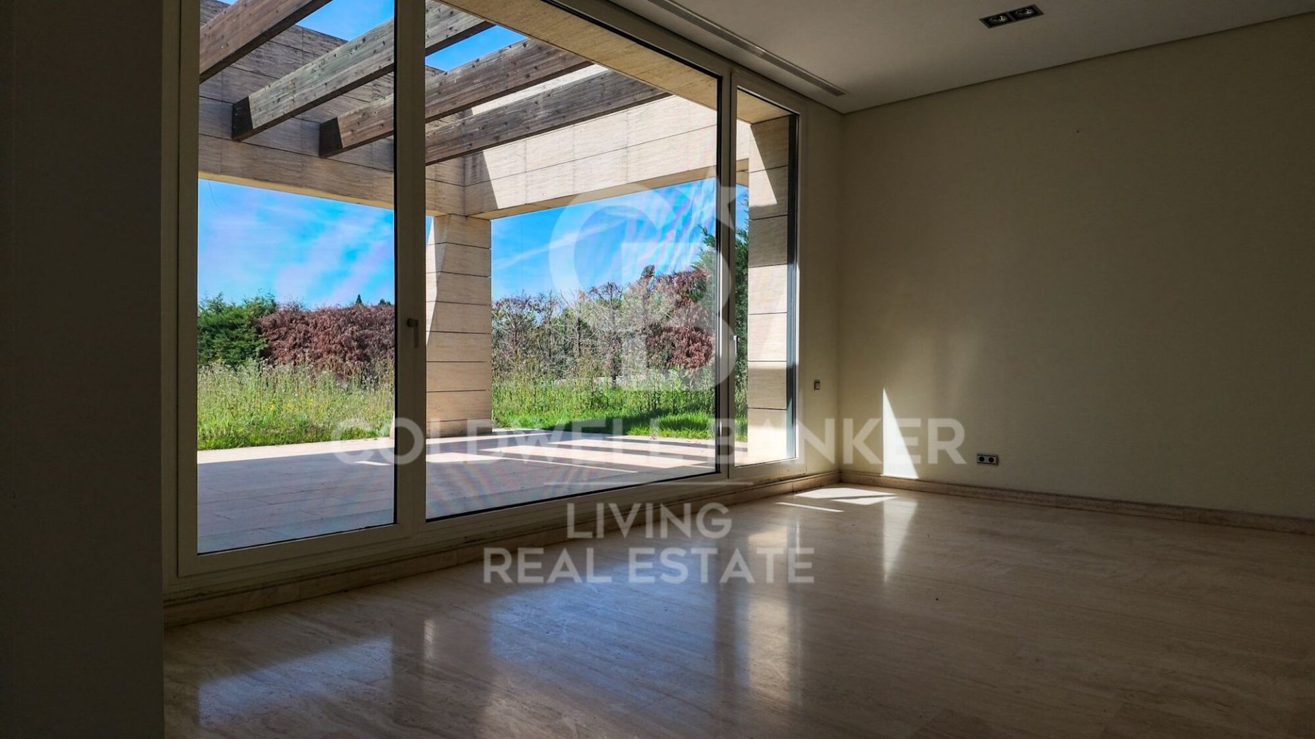 Talo Pozuelo de Alarcon, Madrid, Espanja 7 makuuhuonetta, 800 m2 No. 179008