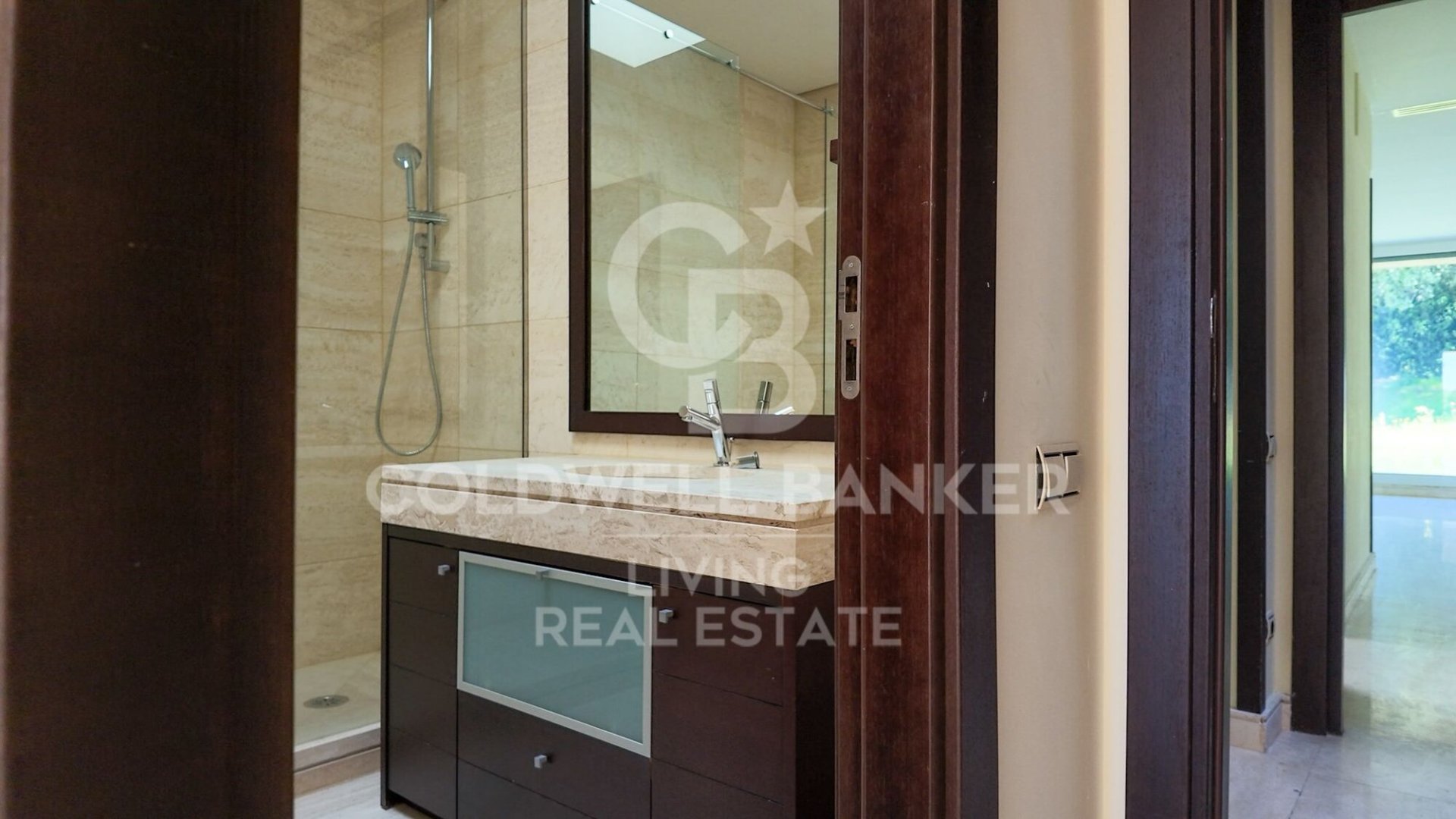 Talo Pozuelo de Alarcon, Madrid, Espanja 7 makuuhuonetta, 800 m2 No. 179008