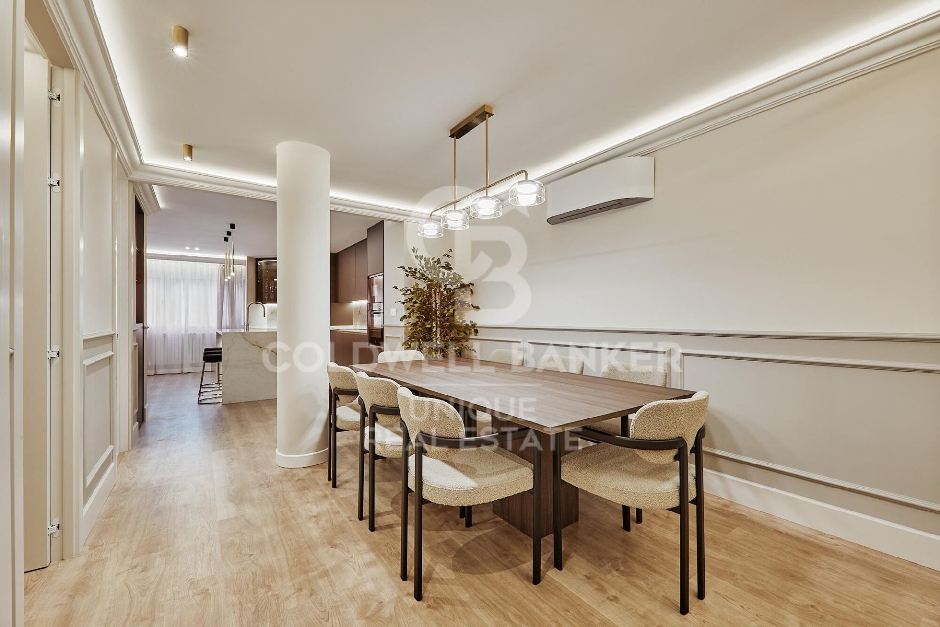 Apartment à Madrid, Espagne 3 chambres, 243 m2 No. 179006