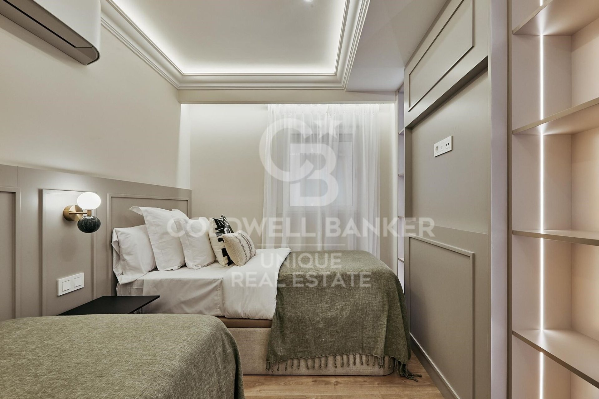 Apartment à Madrid, Espagne 3 chambres, 243 m2 No. 179006