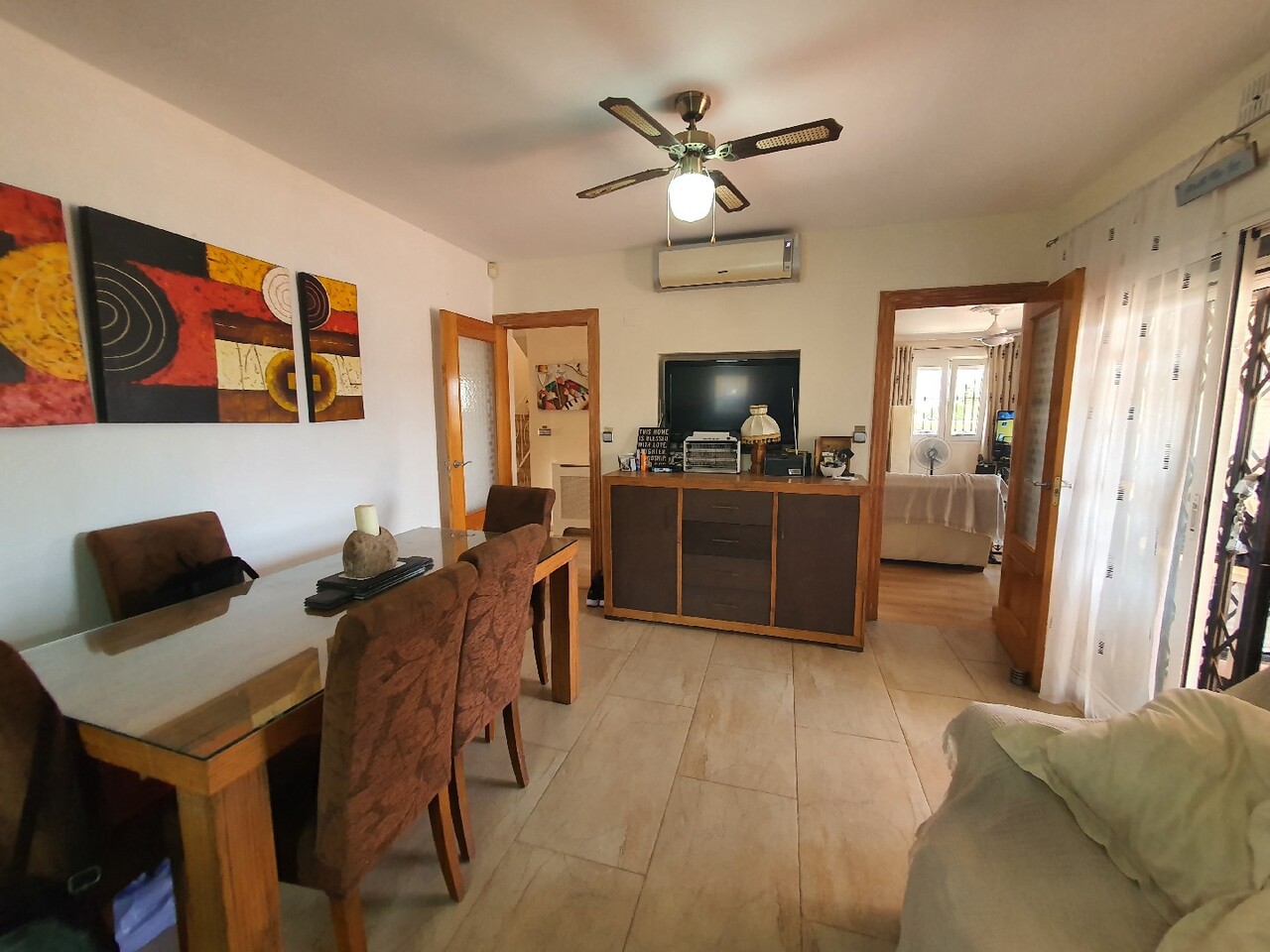 Villa in Los Balcones, Alicante, Spanien 6 Schlafzimmer, 300 m2 Nr. 113865