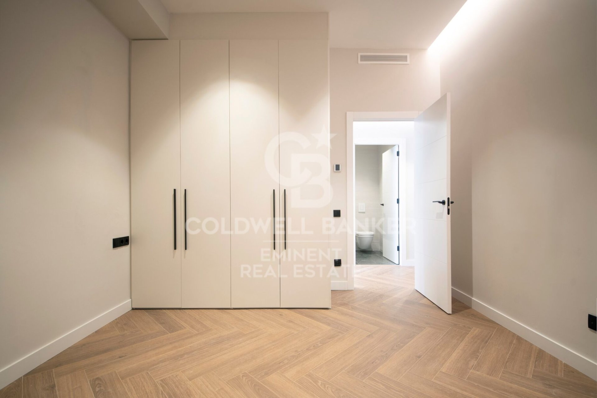 Appartamento a Barcelona, Spagna 4 camere da letto, 150 mq. N° 157240