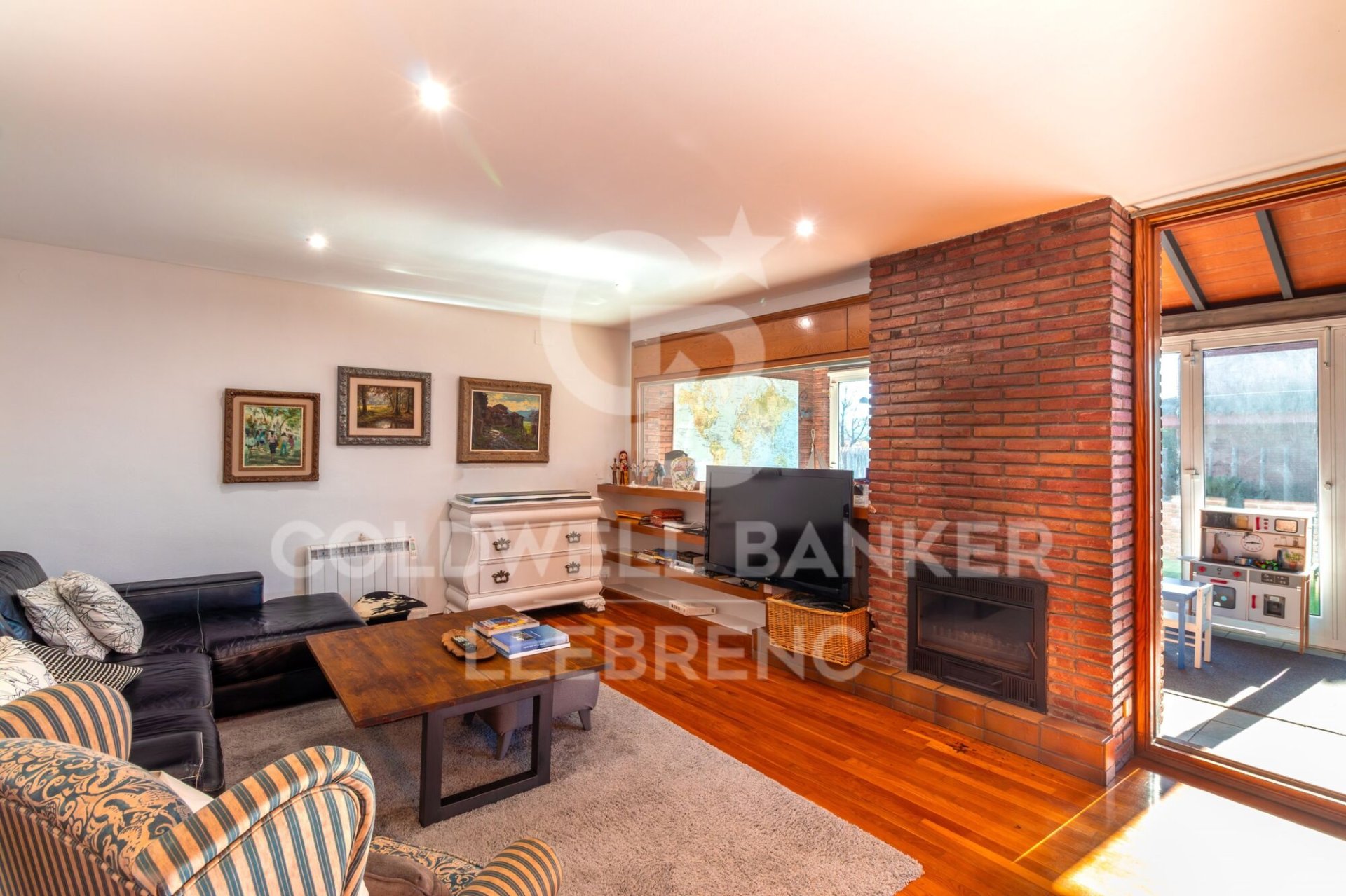 Māja Sant Cugat Del Valles, Barcelona, Spānijā 5 istabas, 290 m2 Nr. 157238
