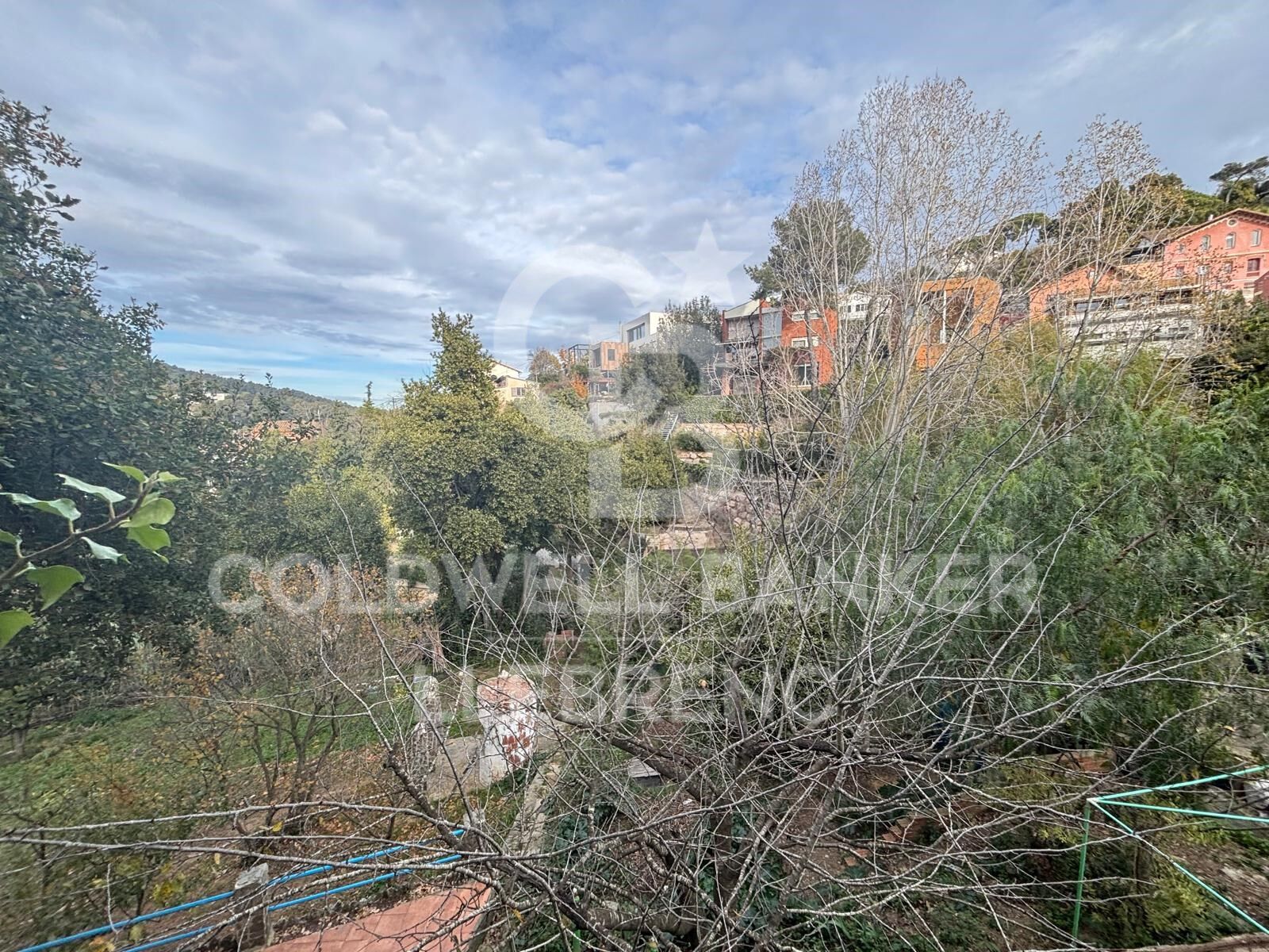 Land plot in Barcelona, Spain 452 sq.m. No. 157243