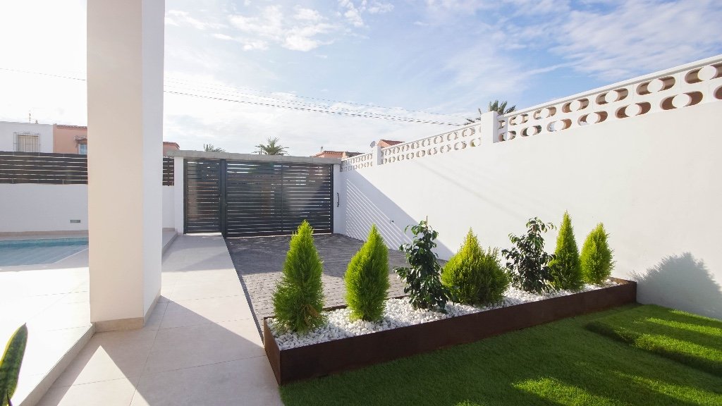 Villa en Torrevieja, Alicante, España 3 dormitorios, 117 m2 No. 144717