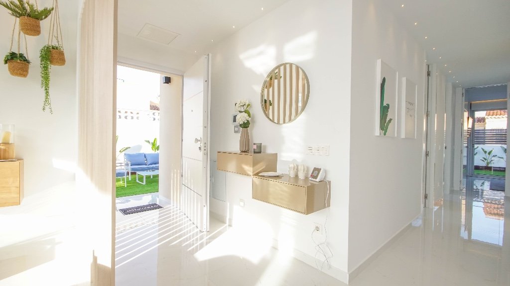 Villa en Torrevieja, Alicante, España 3 dormitorios, 117 m2 No. 144717
