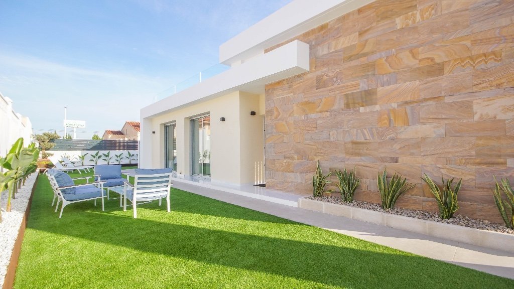 Villa en Torrevieja, Alicante, España 3 dormitorios, 117 m2 No. 144717