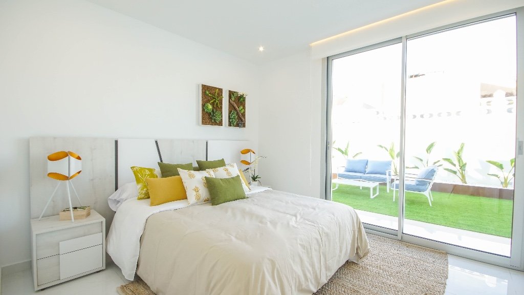 Villa en Torrevieja, Alicante, España 3 dormitorios, 117 m2 No. 144717