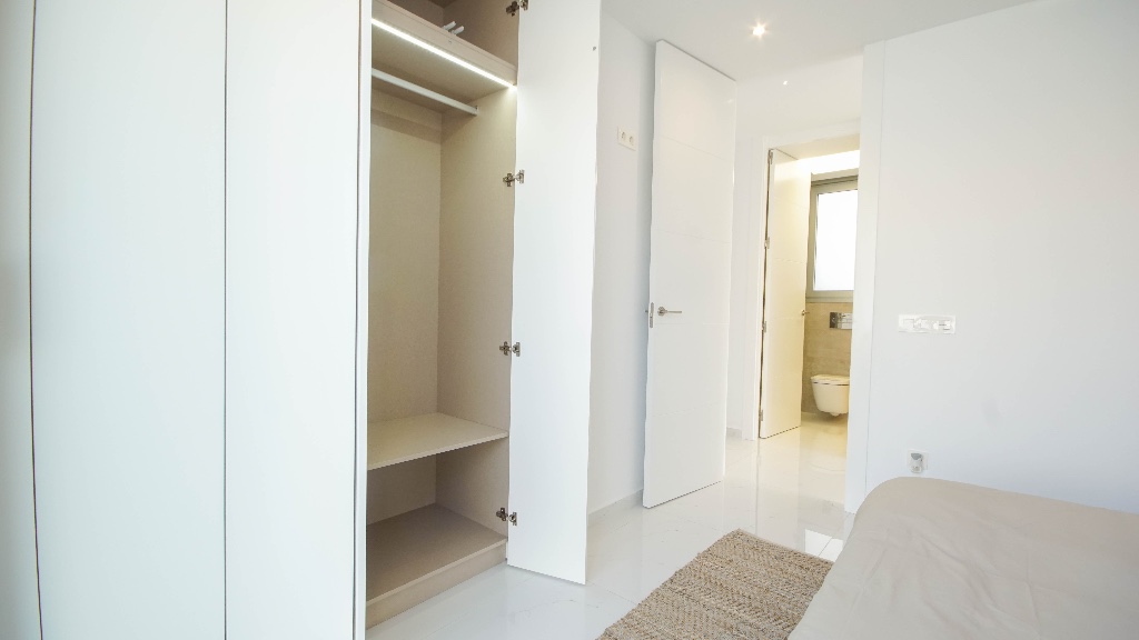 Villa en Torrevieja, Alicante, España 3 dormitorios, 117 m2 No. 144717