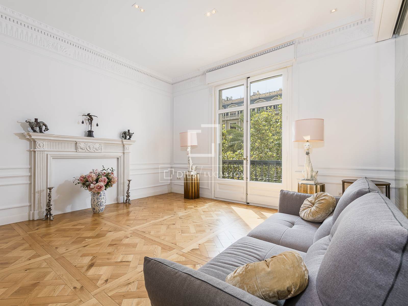 Appartamento a Barcelona, Spagna 5 camere da letto, 302 mq. N° 168930
