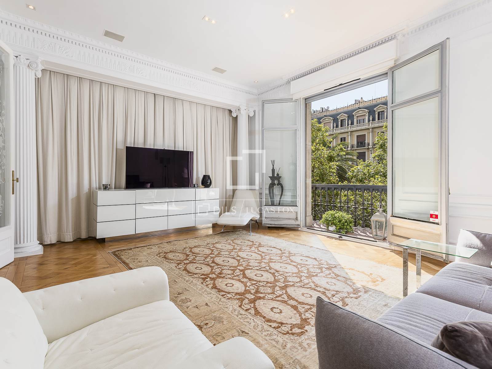 Appartamento a Barcelona, Spagna 5 camere da letto, 302 mq. N° 168930