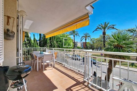 Huoneisto Vilanova i la Geltru, Barcelona, Espanja 3 makuuhuonetta, 93 m2 No. 168931