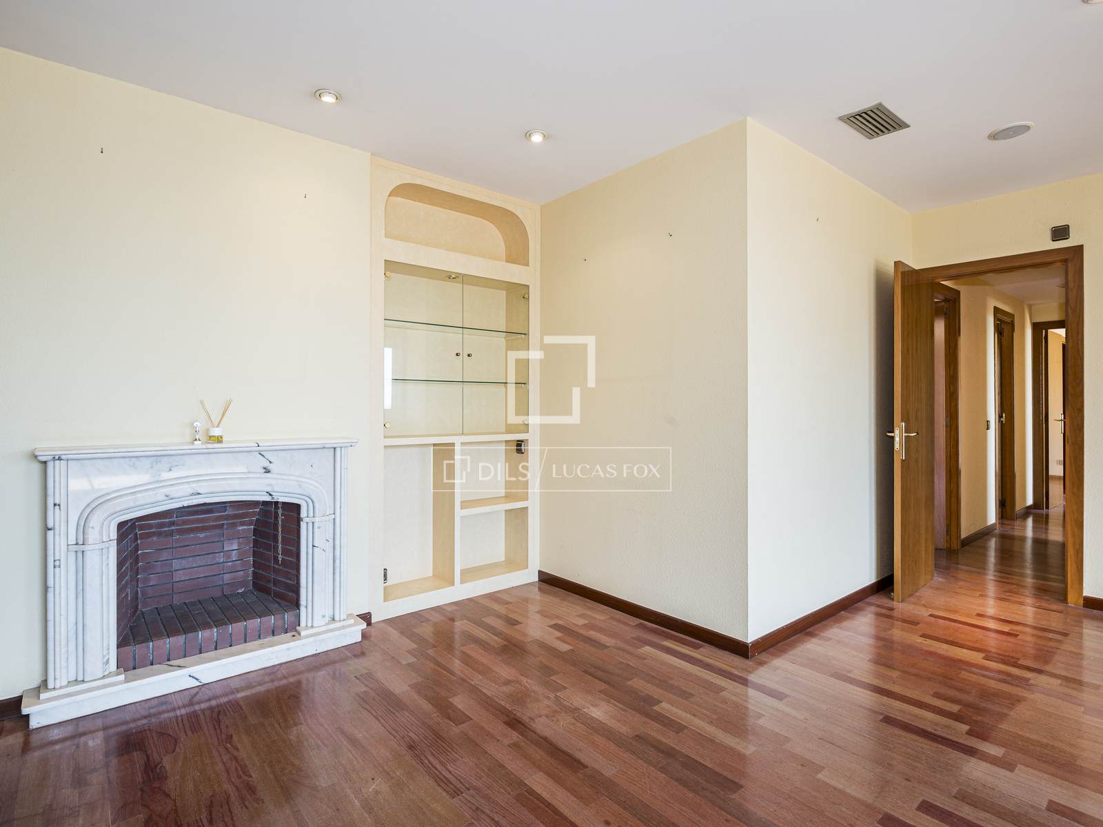 Apartamento en Castelldefels, Barcelona, España 3 dormitorios, 153 m2 No. 168929