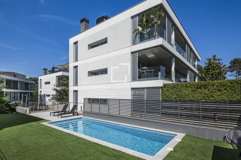 Apartamento en Sant Cugat del Vallès, Barcelona, España 5 dormitorios, 233 m2 No. 168932